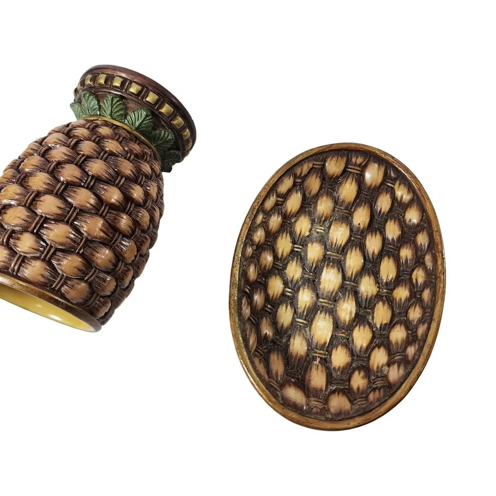Springs Global Tropical Basketweave Resin Bathroom Set Soap Dish Tumbler Brown